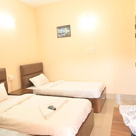Sunflower Guest House Guwahati Ngoại thất bức ảnh