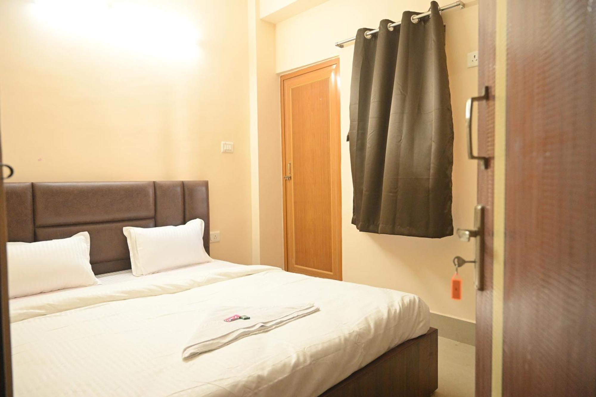 Sunflower Guest House Guwahati Ngoại thất bức ảnh