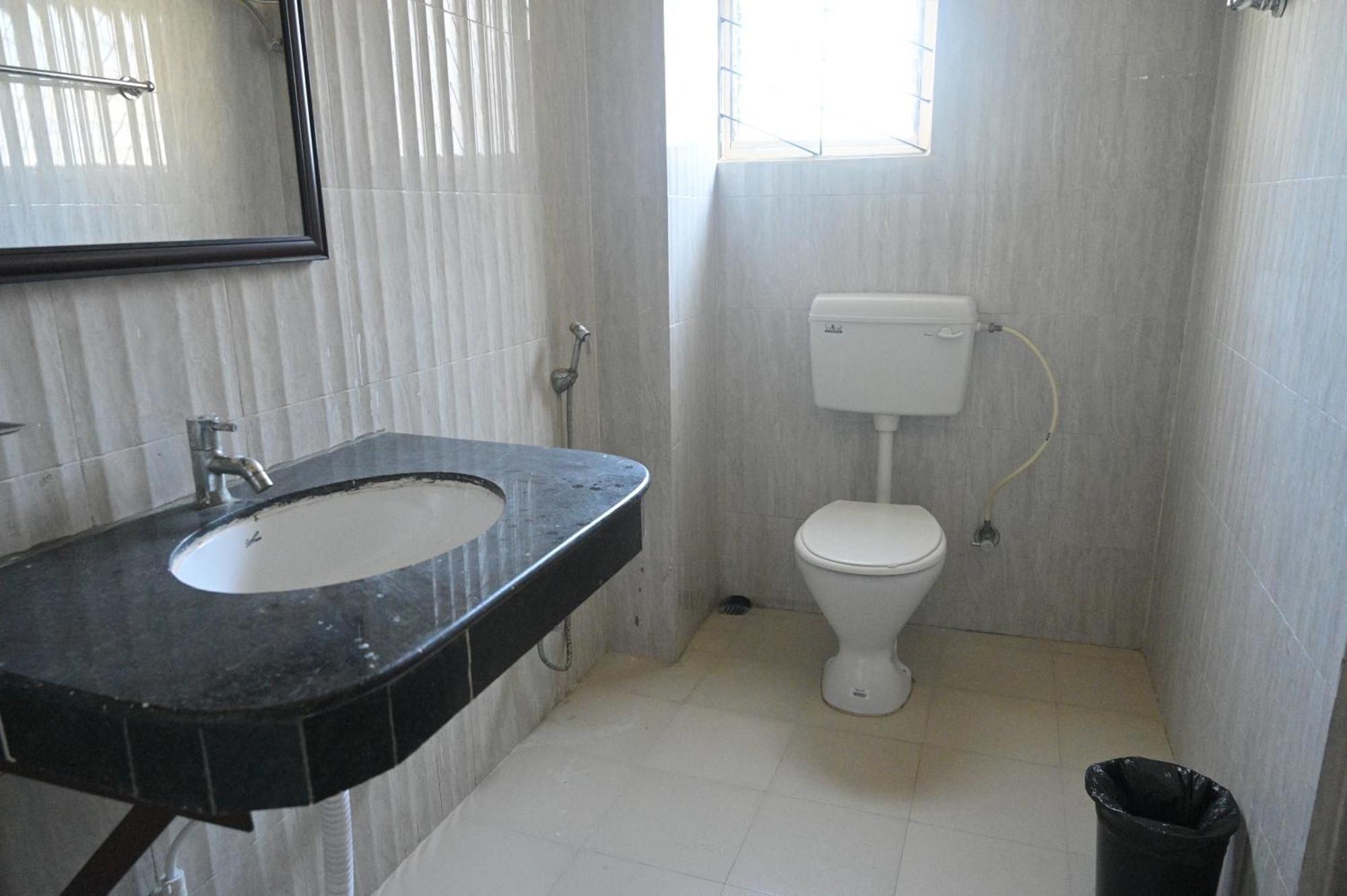 Sunflower Guest House Guwahati Ngoại thất bức ảnh